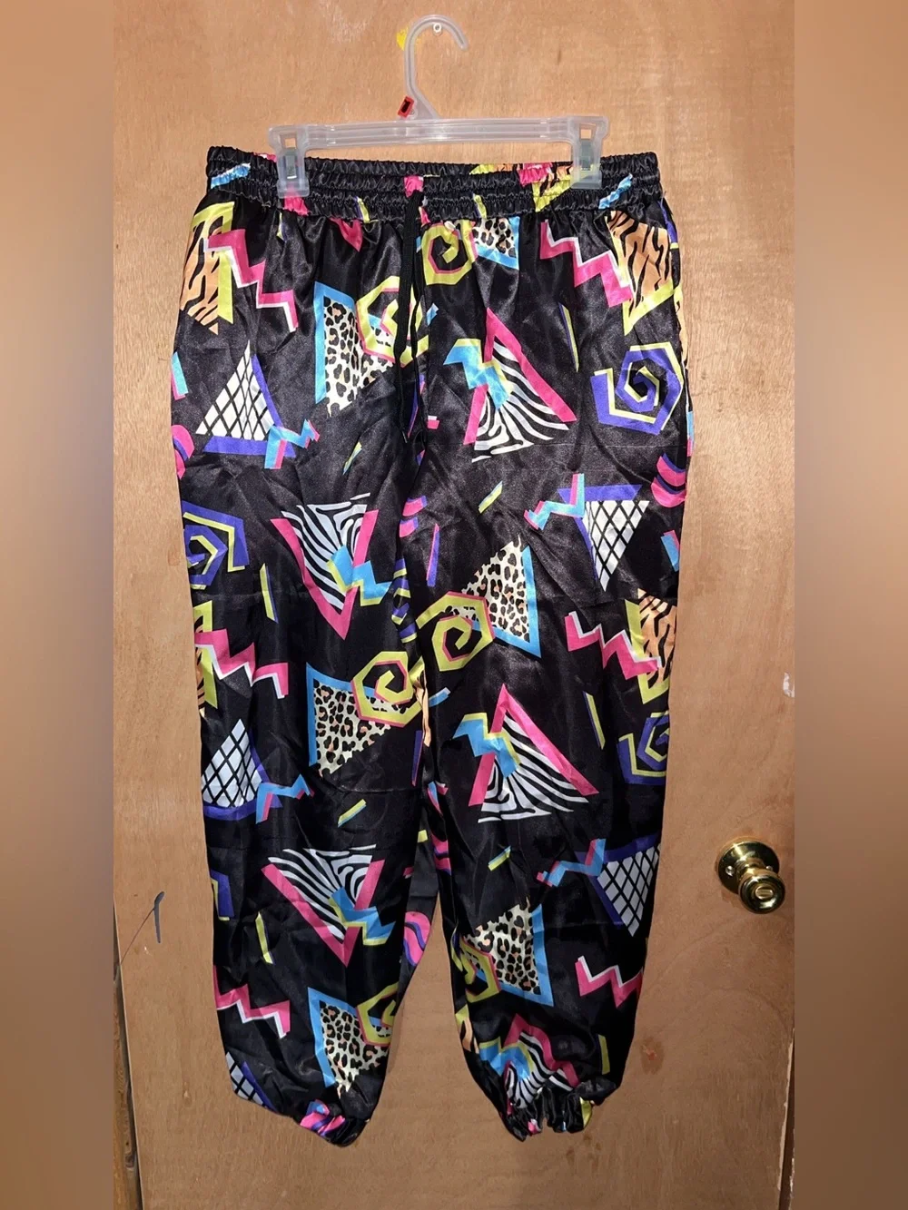 Men's Black Retro Geo Print Shorts - Multicolor